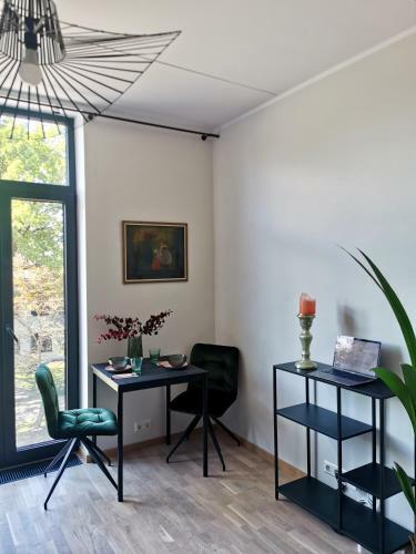 New Studio Apartment, City Centre, Parking