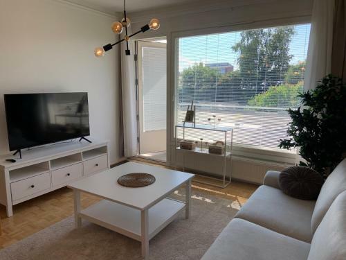 Apartamento Hyvin Varusteltu Perhehuoneisto Pys�k�intipaikalla