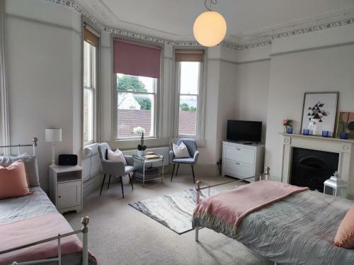 Apartamento Bath City Centre 3 Floor Maisonette Sleeps 12