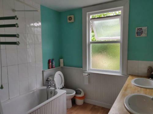 Apartamento 4 Double Bedroom Fully Equipped Victorian Terrace In Bath
