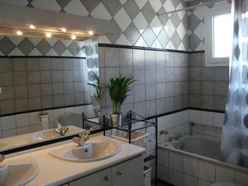 Apartamento Studio Moderne Avec Piscine � Aubagne En Provence