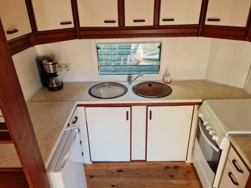 Gezellige Caravan In Twente