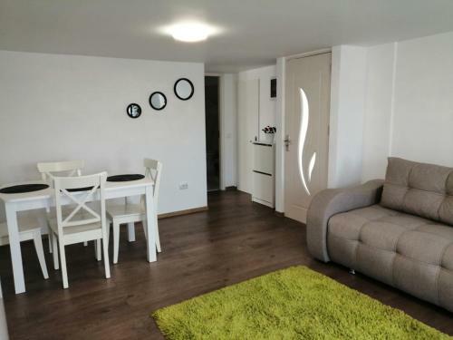 Apartamento Lovely Loft With Free Parking