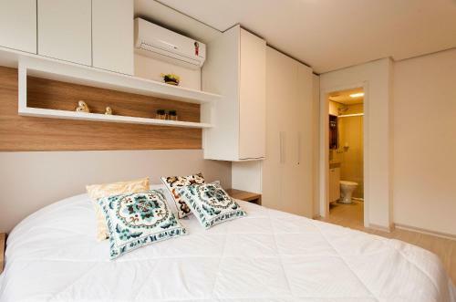 Apartamento Completo Com Dois Quartos - Pr�ximo � Catedral De Pedra