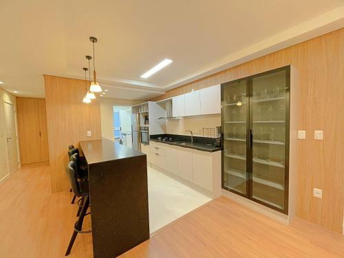 Bel�ssimo Apartamento A Poucos Passos Da Catedral!