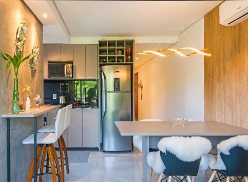 Lindo Apartamento No Centro De Canela - Para At� 5 Pessoas
