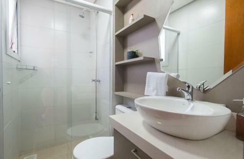 Lindo Apartamento No Centro De Canela - Para At� 5 Pessoas