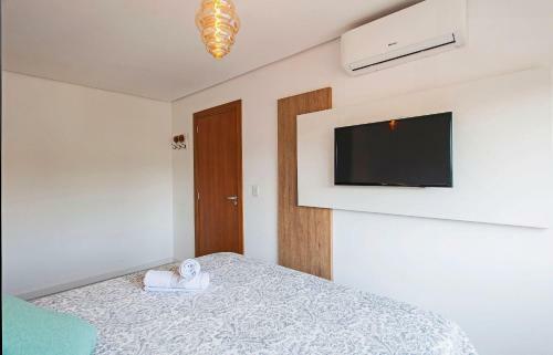 Lindo Apartamento No Centro De Canela - Para At� 5 Pessoas