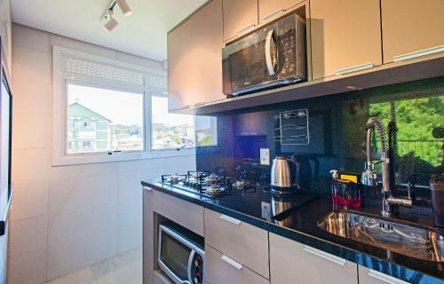 Lindo Apartamento No Centro De Canela - Para At� 5 Pessoas