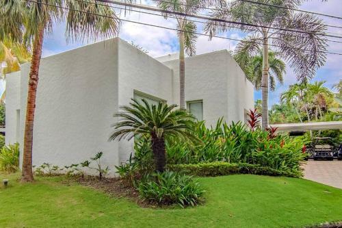 Preciosa Casa Con Piscina Y Un Clima Privilegiado
