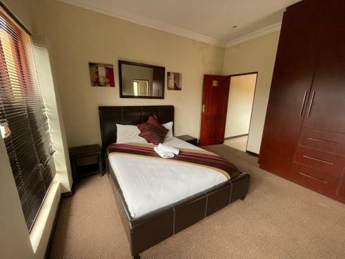 Hostal Rethabise Lodge & Spa