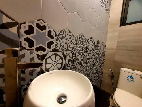 Luxury Pool Villa +free Airport Pickup+nearbeach+karaoke