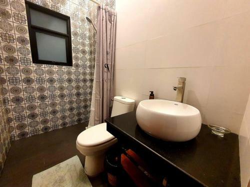 Luxury Pool Villa +free Airport Pickup+nearbeach+karaoke