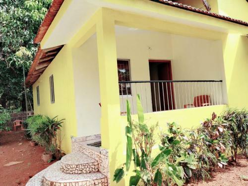 Hostal Dhaklos Guest House