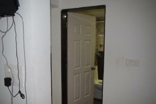 Apartamento F-05, Power Back Up,100mbps, Arpora