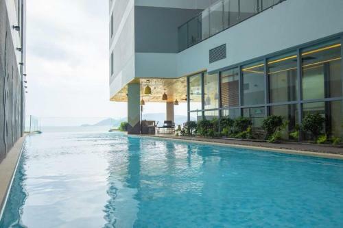 Apartamento C?n H? View Ph? C?nh Trung T�m Nha Trang