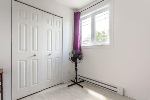 Apartamento Lovely Rental Unit With Balcony~ Autoroute 40