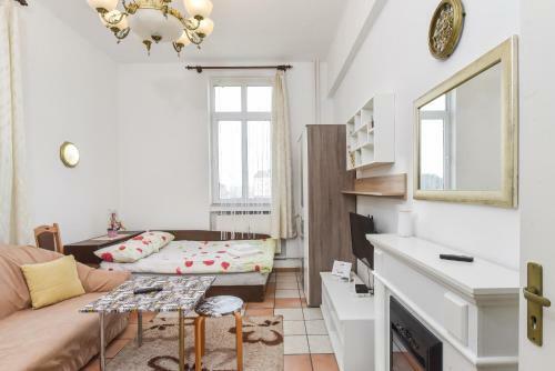 Historical Lion's Bridge 1-bedroom Apartment