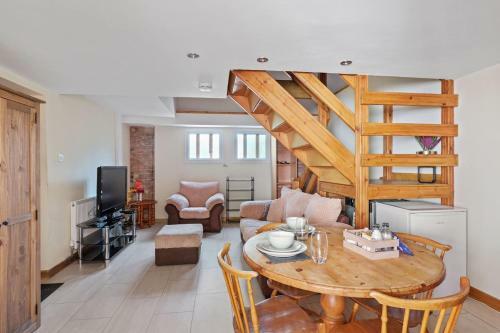 Character 1 Bedroom Property With Parking
