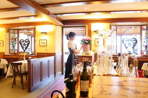 Hostal Hotel Adler B�rental