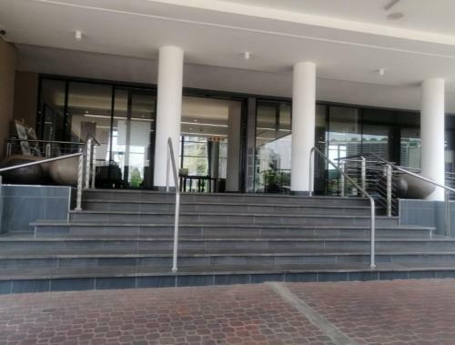 Apartamento Minimalistic 1 Bed In Menlyn Maine
