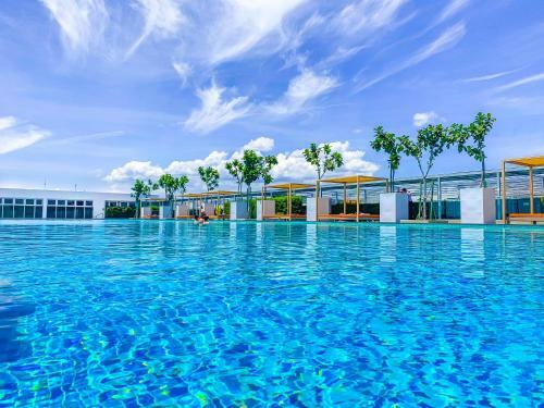 Apartamento Lts Homesuite At Sutera Avenue