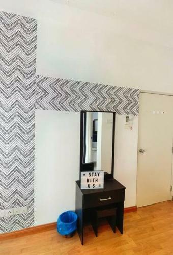 Apartamento B1606 Platino Paradigmmall Netflix Poolviewstay