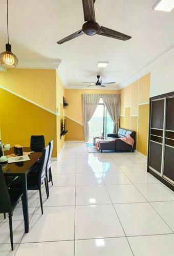 Apartamento B1606 Platino Paradigmmall Netflix Poolviewstay
