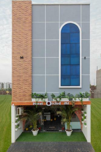 Hotel Orchid Ind