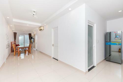 Apartamento Lucky Inn Homestay