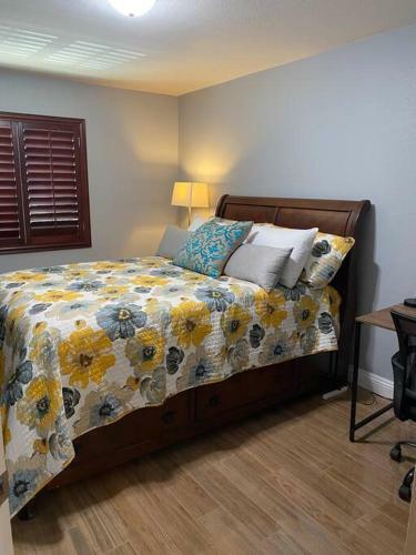 Cheerful 4-bedroom Home In Gated Community
