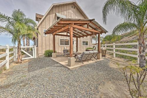 Cozy Temecula Abode With Patio - Near Wineries!