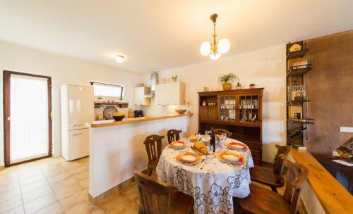 Luxury Apartment Pharos