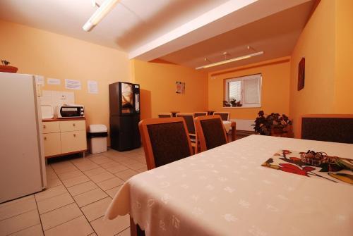 Hostal Expres Atack Penzion