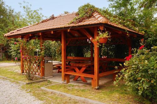 Hostal Expres Atack Penzion