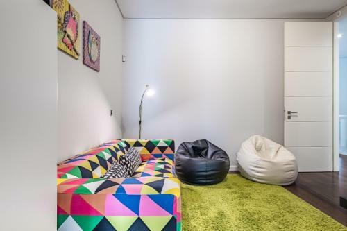 Moradia T3 Geminada Em Santo Ant�nio, Funchal