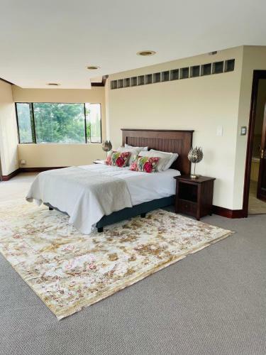 Lodge 150 Jacaranda Guesthouse