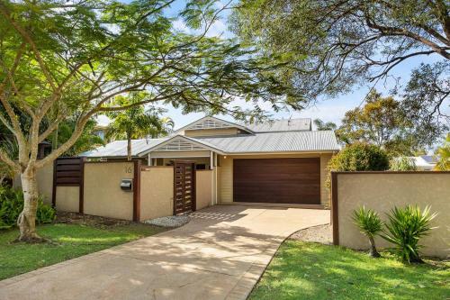 16 Wyona Drive, Noosa Heads