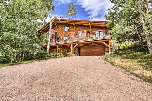 Grand Basalt Retreat With Stunning Mtn Views!