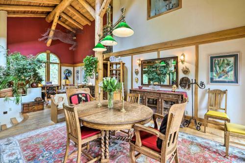 Grand Basalt Retreat With Stunning Mtn Views!