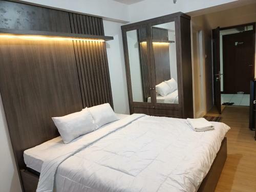 Hotel Apartment Gunung Putri Square By Leo Rooms