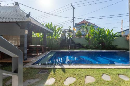 Hostal Cempaka Mas Guest House Canggu