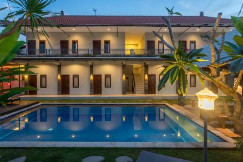 Hostal Cempaka Mas Guest House Canggu