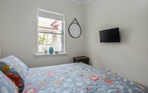 Smugglers Resort-style Apartment No 11
