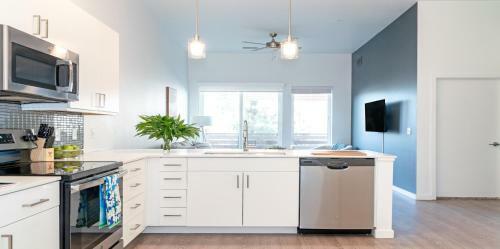 Lakewood Apartments By Barsala