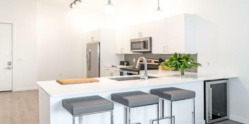 Lakewood Apartments By Barsala
