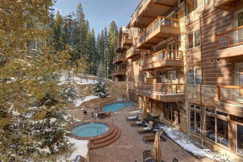 2 Bedroom Ski-in, Ski-out Condo At The Timbers