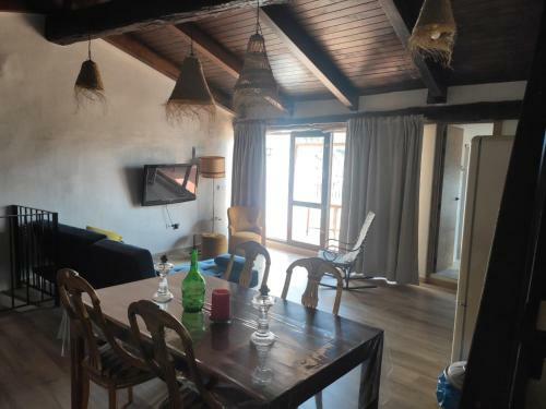 Apartamento �tico El M�s All�