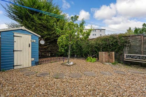 Centrally Situated 1 Bedroom House In Cumbernauld