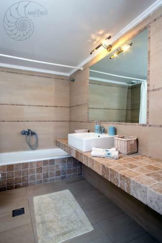 Beach Villa Amfitriti - Your Dream Summer House!